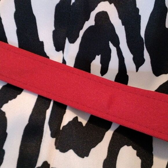 NEW Dressbarn Black and White Dress - Picture 11 of 11